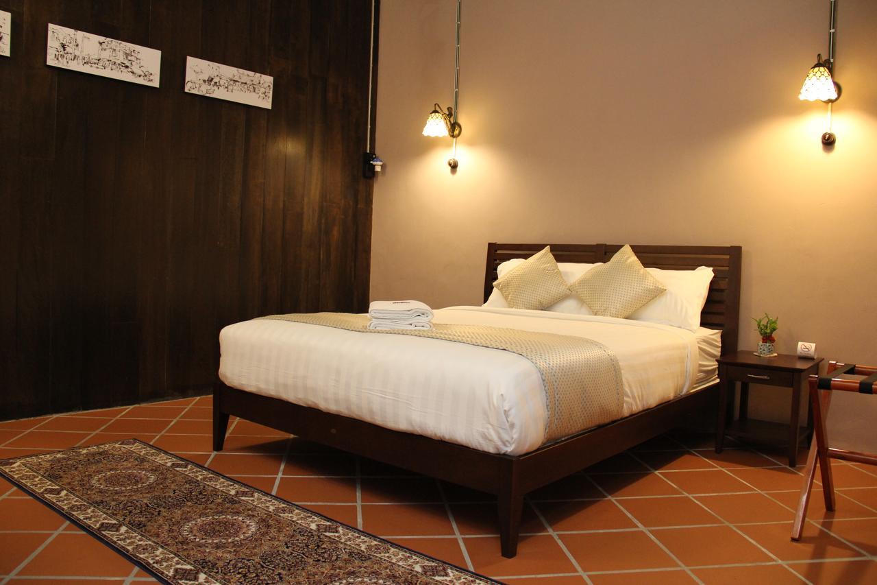 Ke-Lan-Tan House Hotel George Town Exterior photo