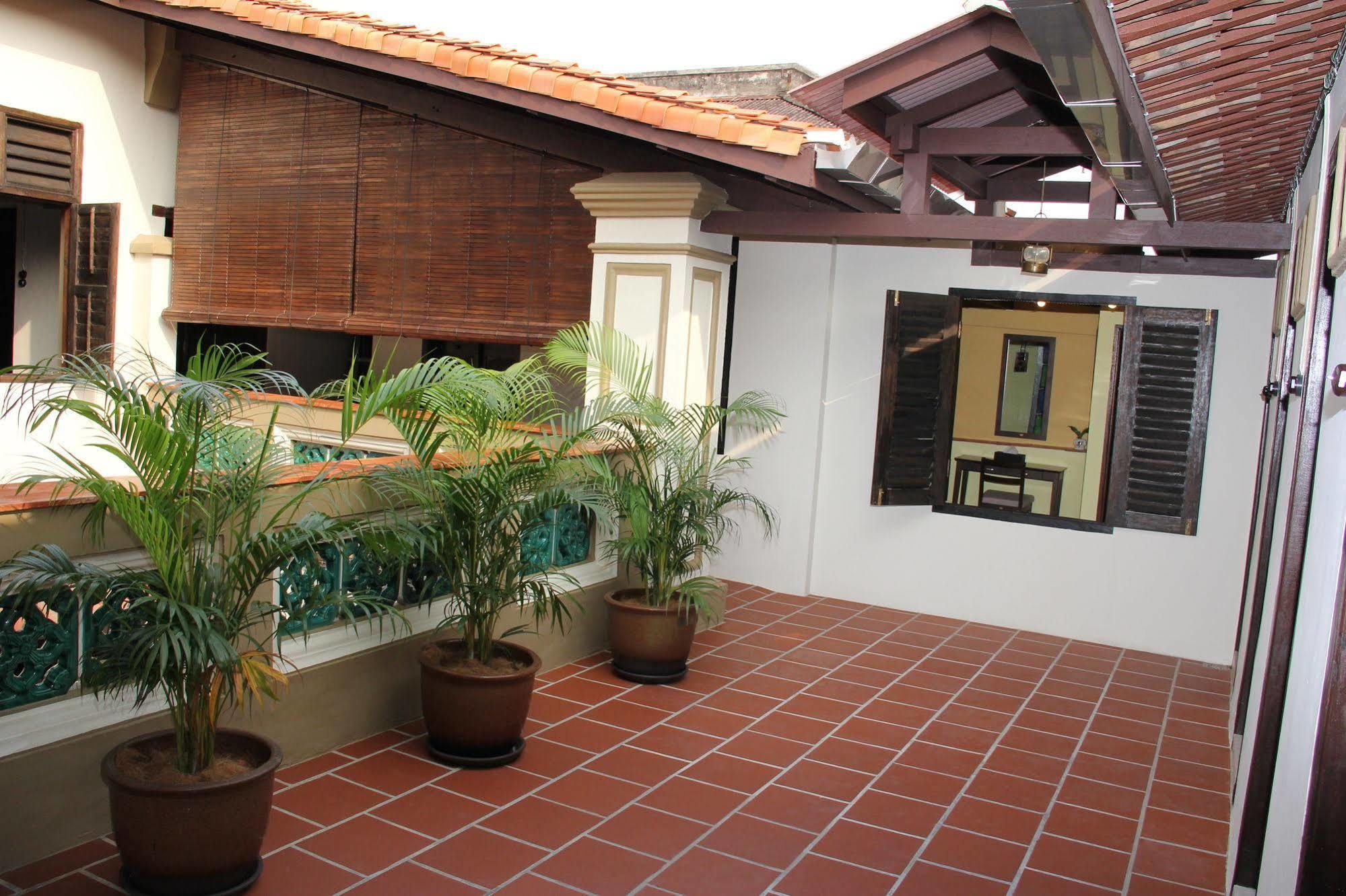 Ke-Lan-Tan House Hotel George Town Exterior photo